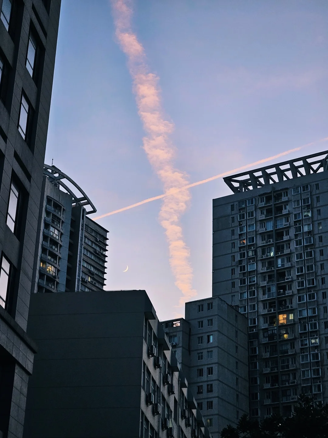 Clouds on the Way Home — LIESMARS